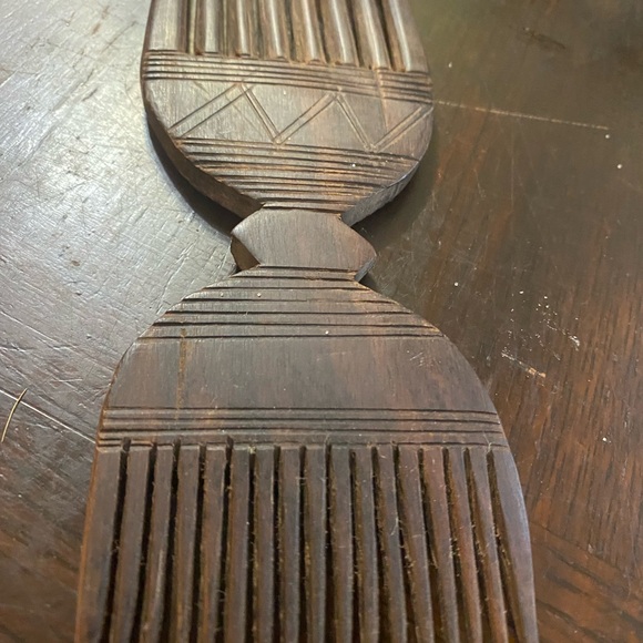 Afro Africa wood crafted and etched comb vintage - Picture 3 of 10
